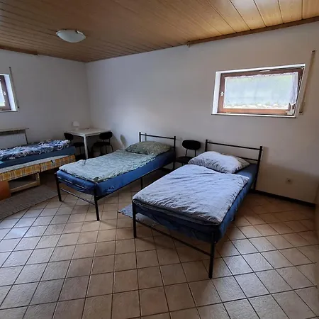 Haus Mit Zwei Apartman Boxtal